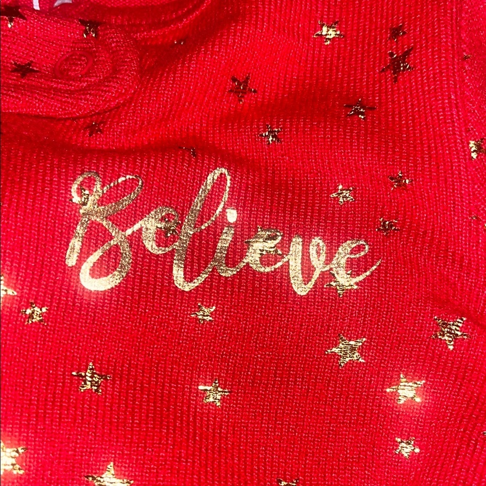 Red Starry Kids Pajamas Footed with Bear Lovey 18M NWT - Picture 3 of 5